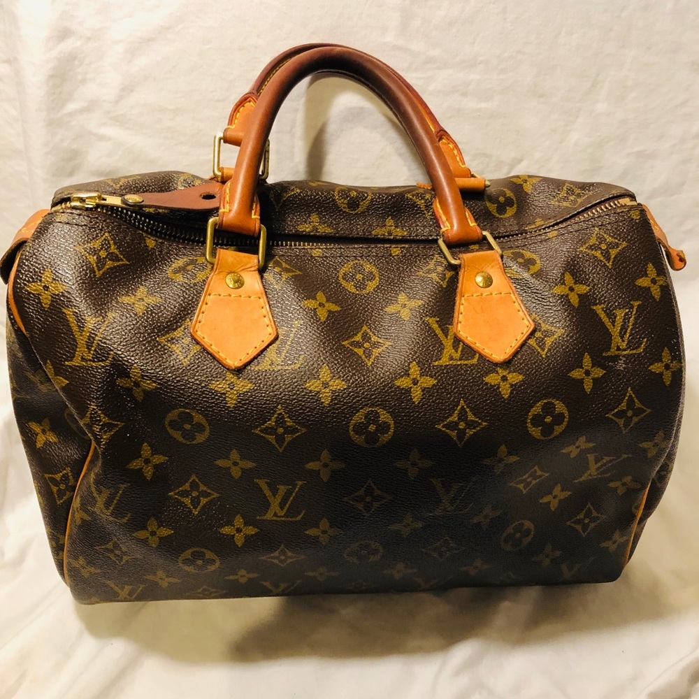 Louis Vuitton Speedy 35 Bag